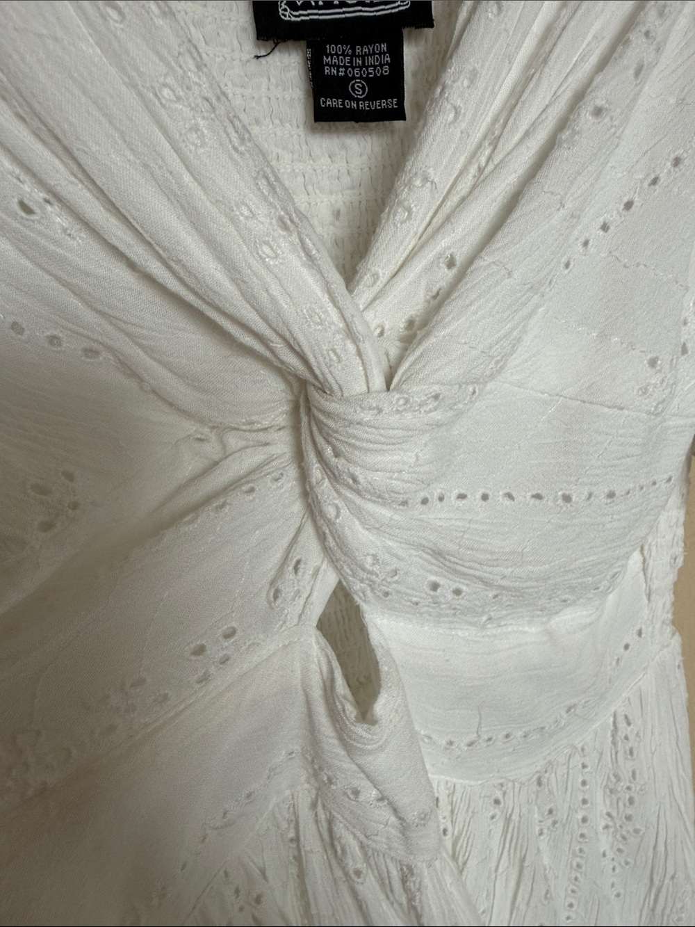 Angie White Eyelet deep V-Neck Flutter Mini flare Dress S - Picture 5 of 5